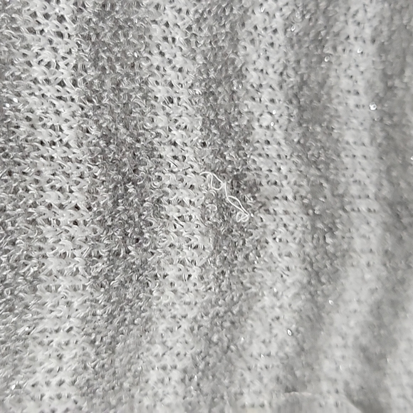 Metallic silver and white striped dolman sleeve tee - Picture 4 of 7